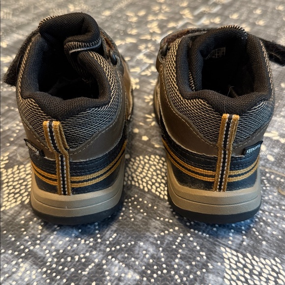 Keen 12 Targhee Kids Waterproof Shoes - Picture 4 of 11